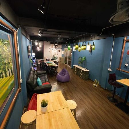 Teegether Hostel Bangkok Exterior foto