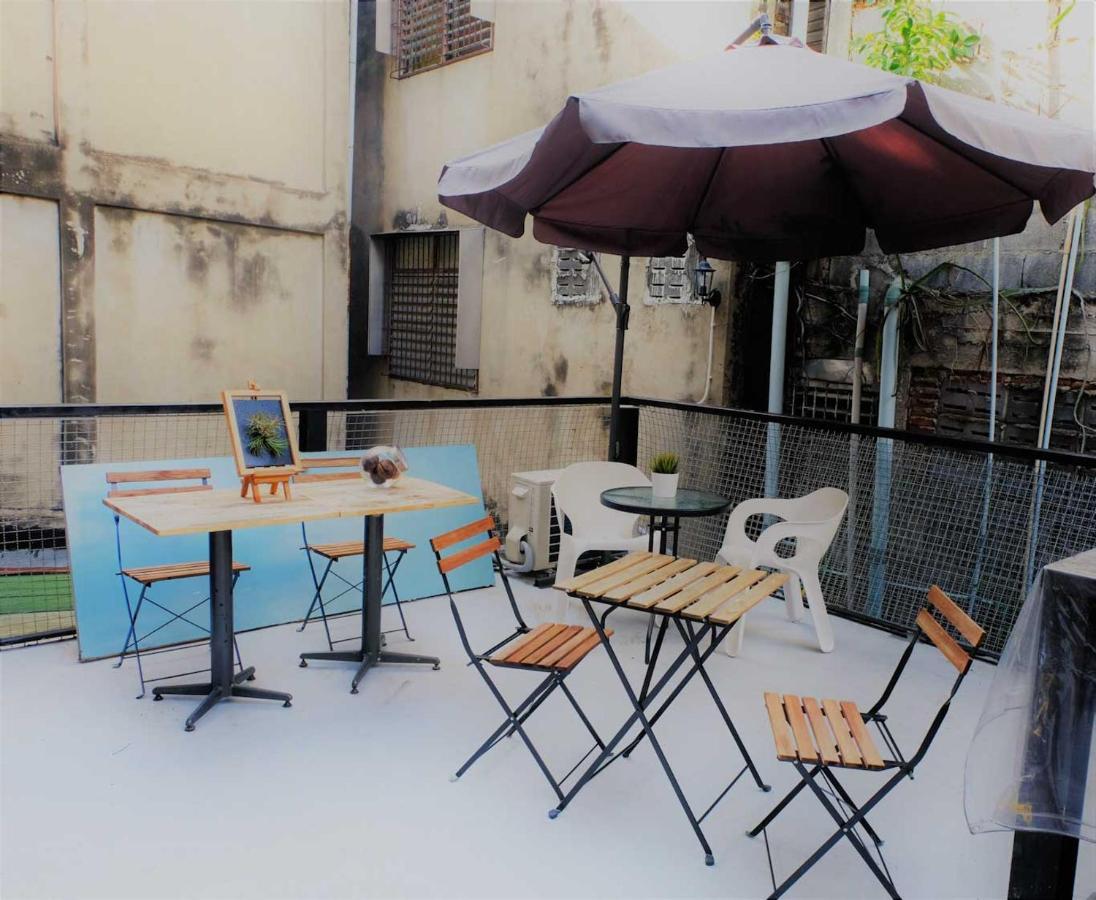 Teegether Hostel Bangkok Exterior foto